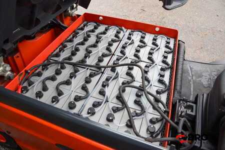 Electric - 4 wheels 2018  Linde E35L-01 Triplex 3 Mo Guarantee (15)