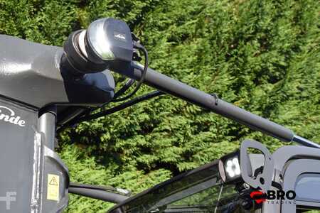 Carretilla elevadora diésel 2022  Linde H50D 1204 Triplex 482 UUR!! (8)