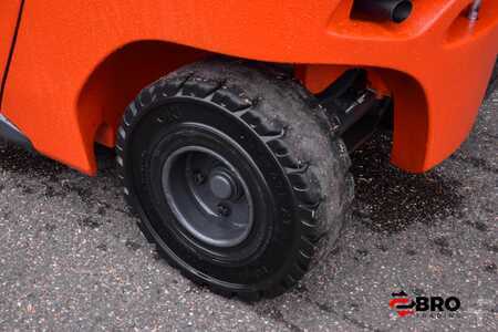 Carretilla elevadora diésel 2022  Linde H35D-01 1202 Triplex Container Spec (17)