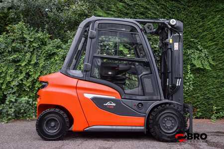 Diesel gaffeltruck 2022 Linde H35D-01 1202 Triplex Container Spec (3)