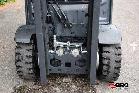 Carretilla elevadora diésel 2022  Linde H35D-01 1202 Triplex Container Spec (6)