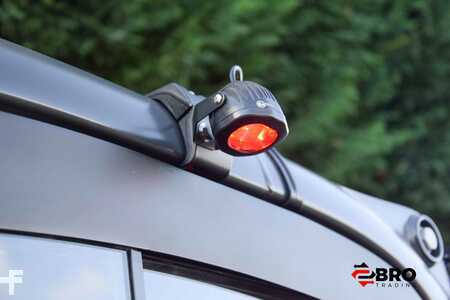 Eléctrica de 4 ruedas 2018  Linde E20PH-02 EVO Triplex (15)