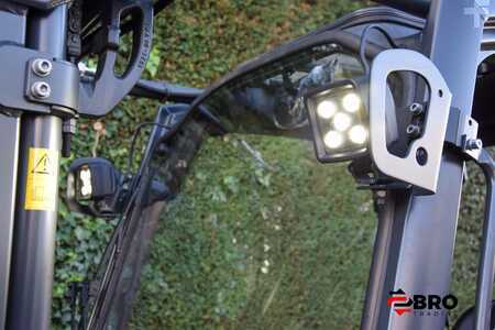 Eléctrica de 4 ruedas 2020  Linde E18PH-02 EVO triplex (10)