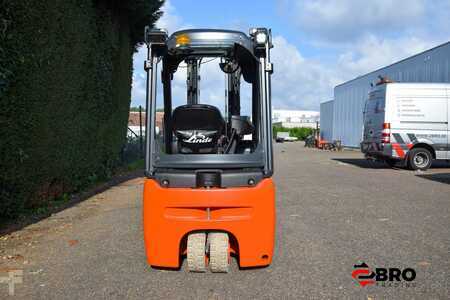 Eléctrica de 3 ruedas 2017  Linde E16C-02 EVO Triplex (6)