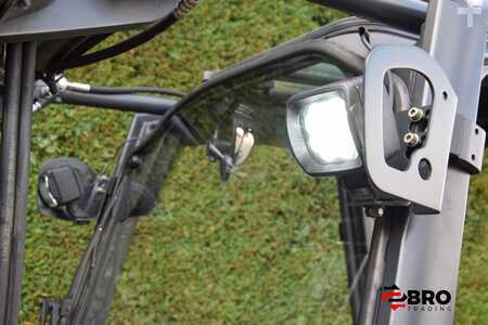 Eléctrica de 3 ruedas 2017  Linde E14-02 EVO Triplex (18)