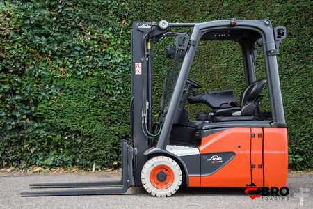 Eléctrica de 3 ruedas 2017  Linde E14-02 EVO Triplex (6)