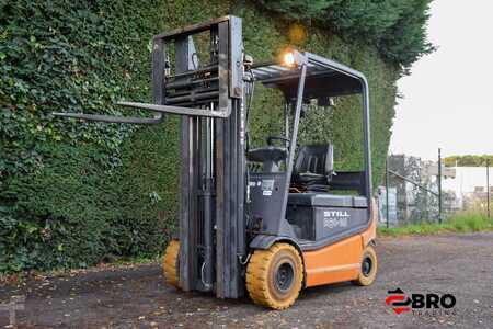 Eléctrica de 4 ruedas 2006  Still R60-25 (11)