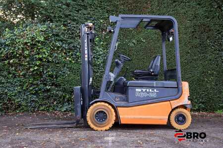 Eléctrica de 4 ruedas 2006  Still R60-25 (5)