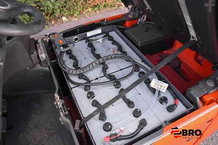 El Truck - 3-hjul  Linde E15-02 EVO Triplex (10)