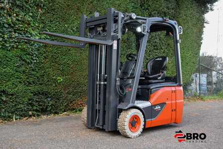 El Truck - 3-hjul  Linde E14-02 EVO Triplex (14)