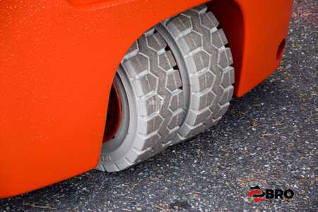 El Truck - 3-hjul  Linde E14-02 EVO Triplex (4)