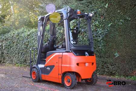 Carrelli elettrici 4 ruote 2020  Linde E18PH-02 EVO triplex (2)