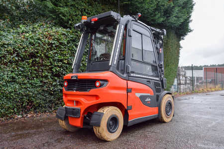 Carrelli elettrici 4 ruote 2023  Linde X35-01 Triplex 52.8 kWh Li-ion (20)