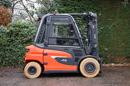 Carrelli elettrici 4 ruote 2023  Linde X35-01 Triplex 52.8 kWh Li-ion (32)