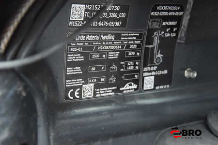 Chariots électriques à 4 roues 2020  Linde E25-01 Li-ion Triplex (15)