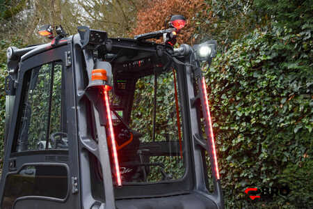 Chariots électriques à 4 roues 2020  Linde E25-01 Li-ion Triplex (24)