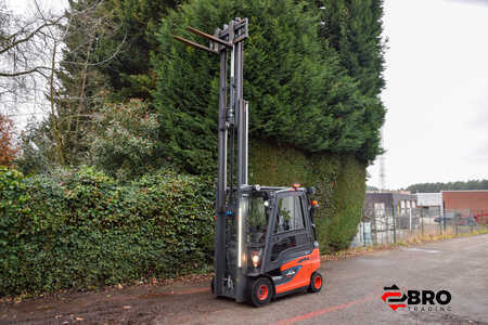 Chariots électriques à 4 roues 2020  Linde E25-01 Li-ion Triplex (9)