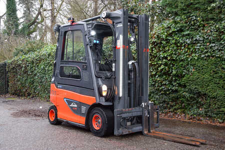 Chariots électriques à 4 roues 2020  Linde E25-01 Li-ion Triplex (6)