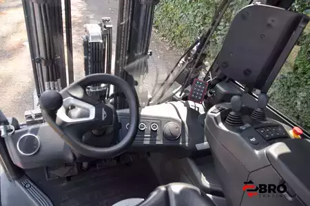 Chariots électriques à 4 roues 2022  Linde X30-01 Li ion 5 Hydr. valves (16)