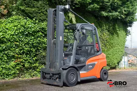 Empilhador a gás 2021  Linde H35T-01 Triplex (13)