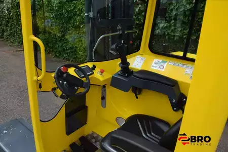 Čtyřcestný vysokozdvižný vozík 2023  Combilift MR4 2500KG DYNAMIC 360° (5)
