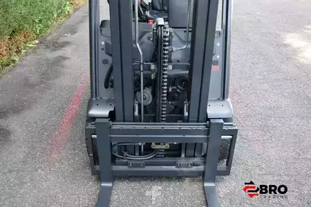 Elektro tříkolové VZV 2018  Linde E15-02 EVO Triplex (14)