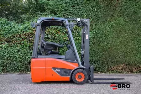 Elektro tříkolové VZV 2018  Linde E15-02 EVO Triplex (3)