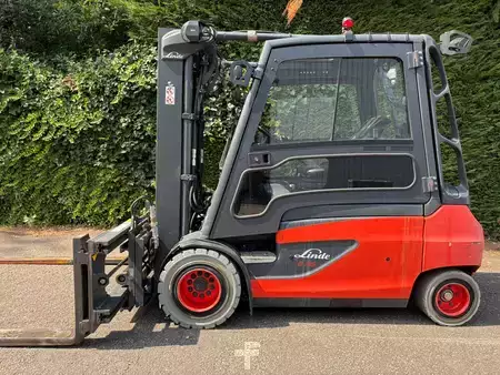 Elektro čtyřkolový VZV 2020  Linde E35L Container (13)