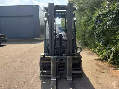 Elektro čtyřkolový VZV 2020  Linde E35L Container (15)
