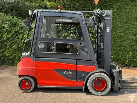Elektro čtyřkolový VZV 2020  Linde E35L Container (20)