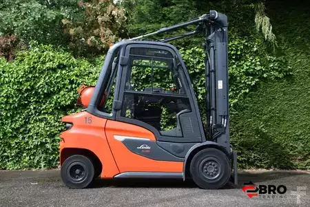 Gázüzemű targonca 2021  Linde H35T-01 (12)