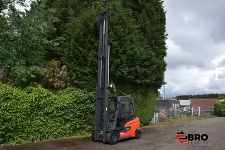 Gázüzemű targonca 2021  Linde H35T-01 (15)