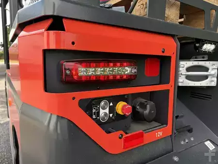 Wózki systemowe do implementacji 2023  Linde P120 (4)
