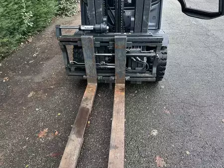 Diesel heftrucks 2024  Linde H35D (9)