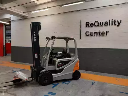 Eléctrico - 4 rodas 2016  Still RX 60-25 (1)