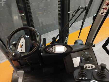 Carrelli elettrici 4 ruote 2016  Still RX 60-35 (3)