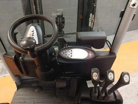 Carrelli elettrici 3 ruote 2016  Still RX50-15 (3)