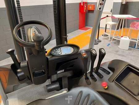 Carrelli elettrici 4 ruote 2015  Still RX 60-30 (3)