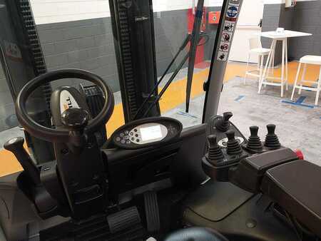 Carrelli elettrici 4 ruote 2018  Still RX 60-30 (3)