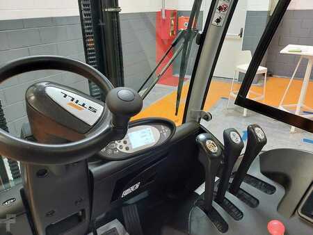 Carrelli elettrici 4 ruote 2015  Still RX60-30 (3)