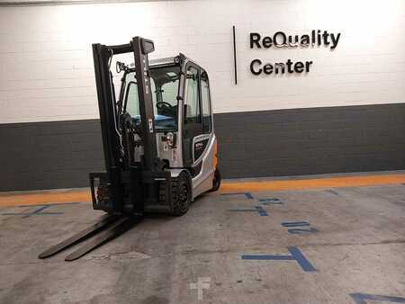 Carrelli elettrici 4 ruote 2016  Still RX60-30 (1)