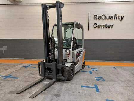 Carrelli elettrici 4 ruote 2015  Still RX 60-30 (1)