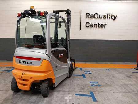 Carrelli elettrici 4 ruote 2015  Still RX 60-30 (2)