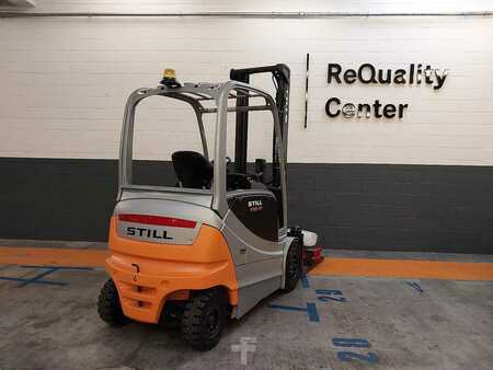 Carrelli elettrici 4 ruote 2015  Still RX60-30 (2)