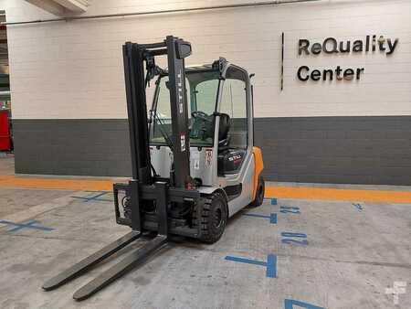 Carrelli elevatori diesel 2016  Still RX 70-35 (1)