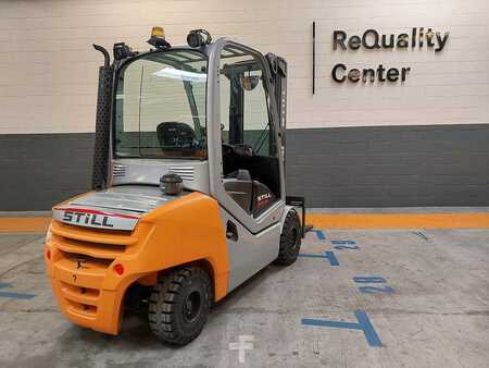 Carrelli elevatori diesel 2016  Still RX 70-35 (2)