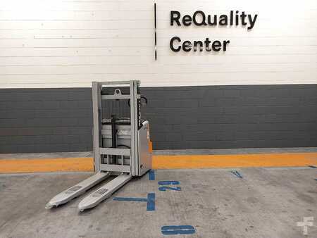 Pallet Stackers 2019  Still EXV 12 (1)