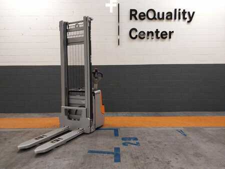Pallet Stackers 2015  Still EXV 14i-C (3)
