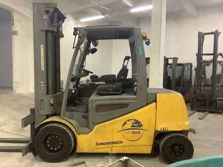 Sähkö - 4 pyör 2020  Jungheinrich EFG S50 (5)