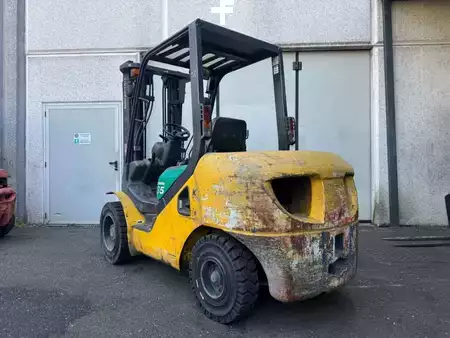 Dieseltruck 2006  Komatsu FD35AT (2)